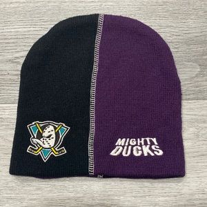 MIGHTY DUCKS BEANIE